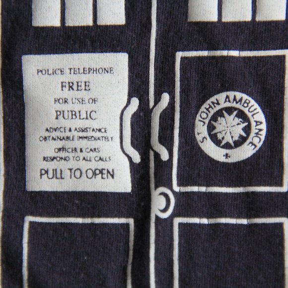 Doctor Who Shirt - Picture 3 of 13